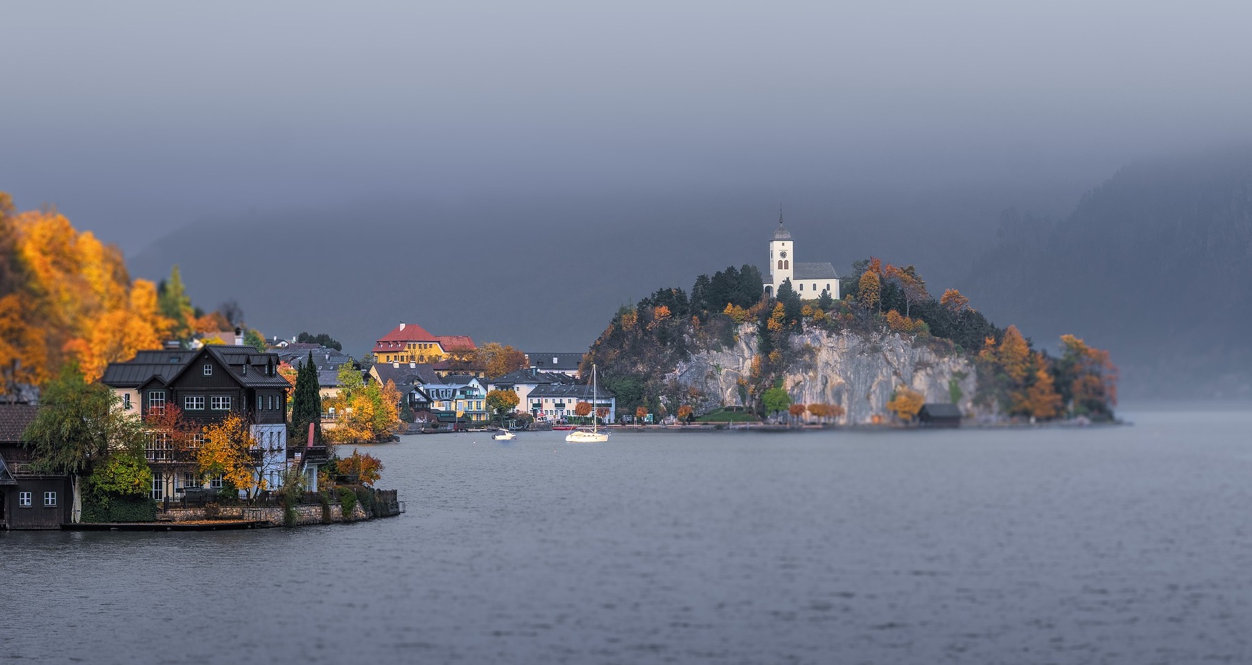 Lago de Traunsee - Traunsee | Secret World Trip Planner