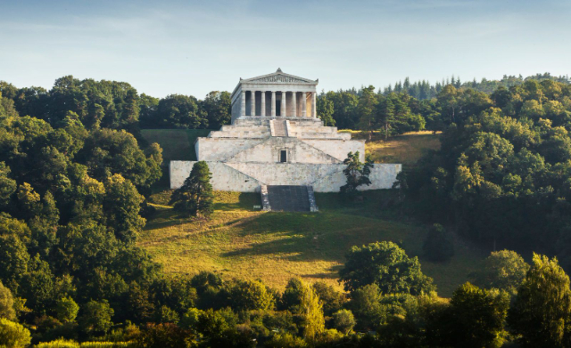 Het Walhalla - Donaustauf | Secret World Trip Planner