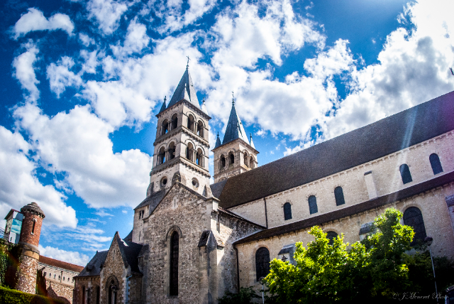Catedral de Notre-Dame de Melun - Melun | Secret World Trip Planner