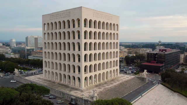 Palacio da Civilización Italiana - Roma | Secret World Trip Planner