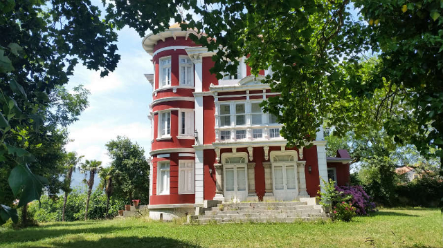 Indianos Houses - Colombres | Secret World Trip Planner