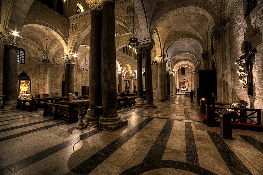 Basílica de San Nicolás - Bari | Secret World Trip Planner