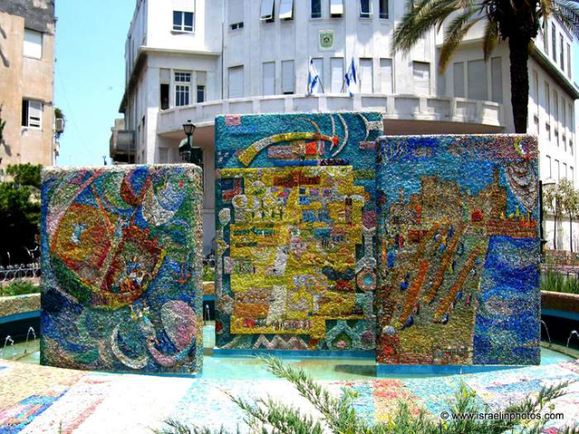 Fuente de mosaico de Nahum Gutman - Tel Aviv-Yafo | Secret World Trip Planner