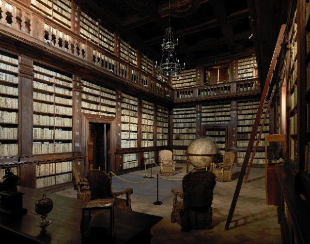 World Map Room - Fermo | Secret World Trip Planner