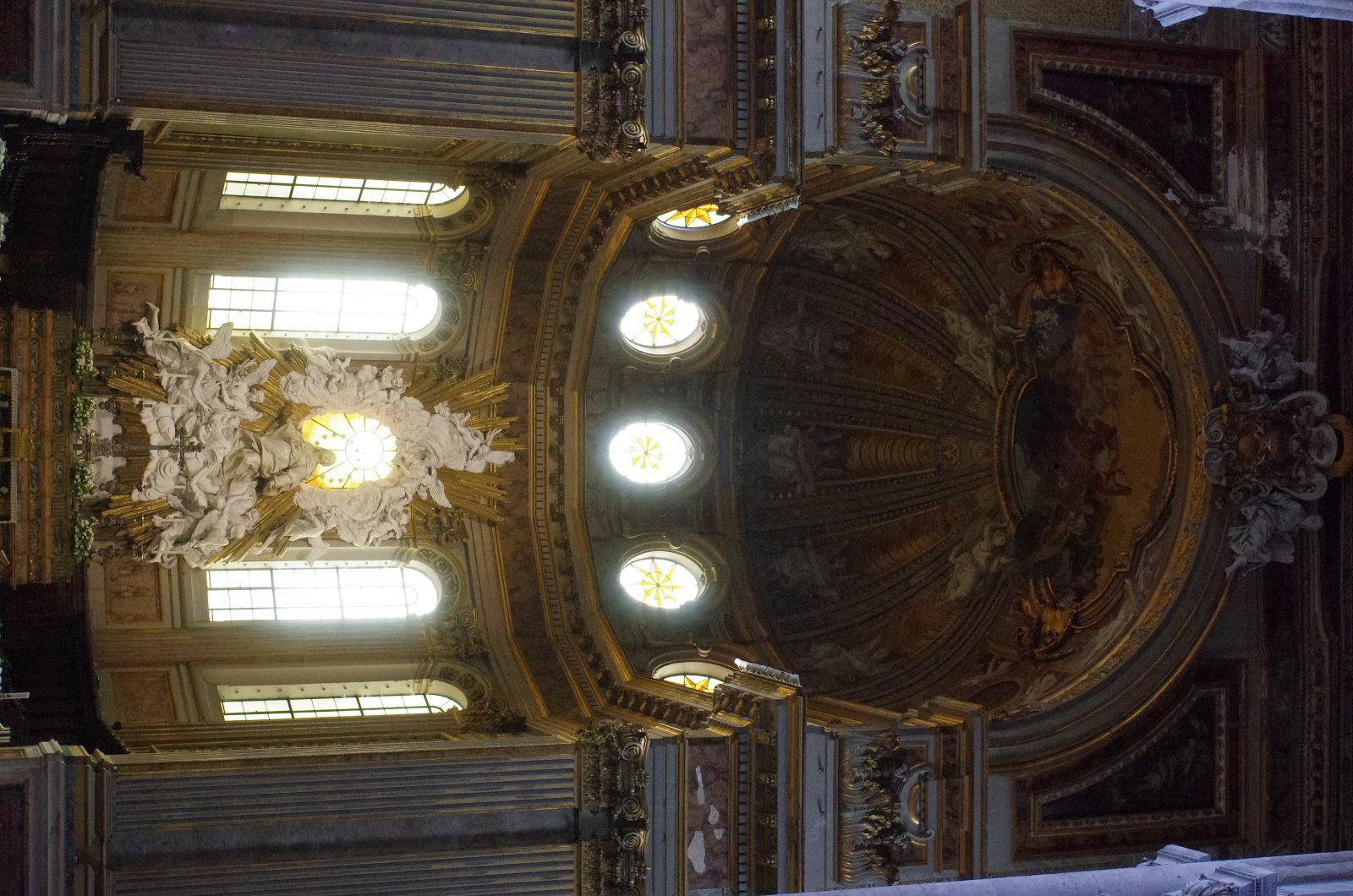 Skrivnosti neapeljske katedrale: Železna steza - Napoli | Secret World Trip Planner