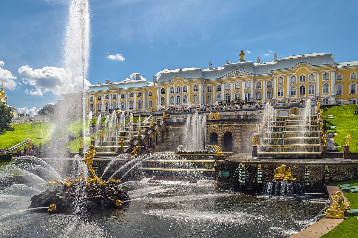 Peterhof (Petrodvorets) - Peterhof | Secret World Trip Planner
