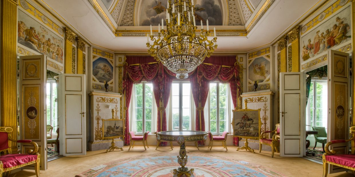 Schloss Rosendal - Geheime Welt - Rosendalsvägen 49 | Secret World Trip Planner