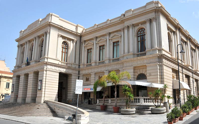 Francesco Cilea teatras - Rizziconi | Secret World Trip Planner