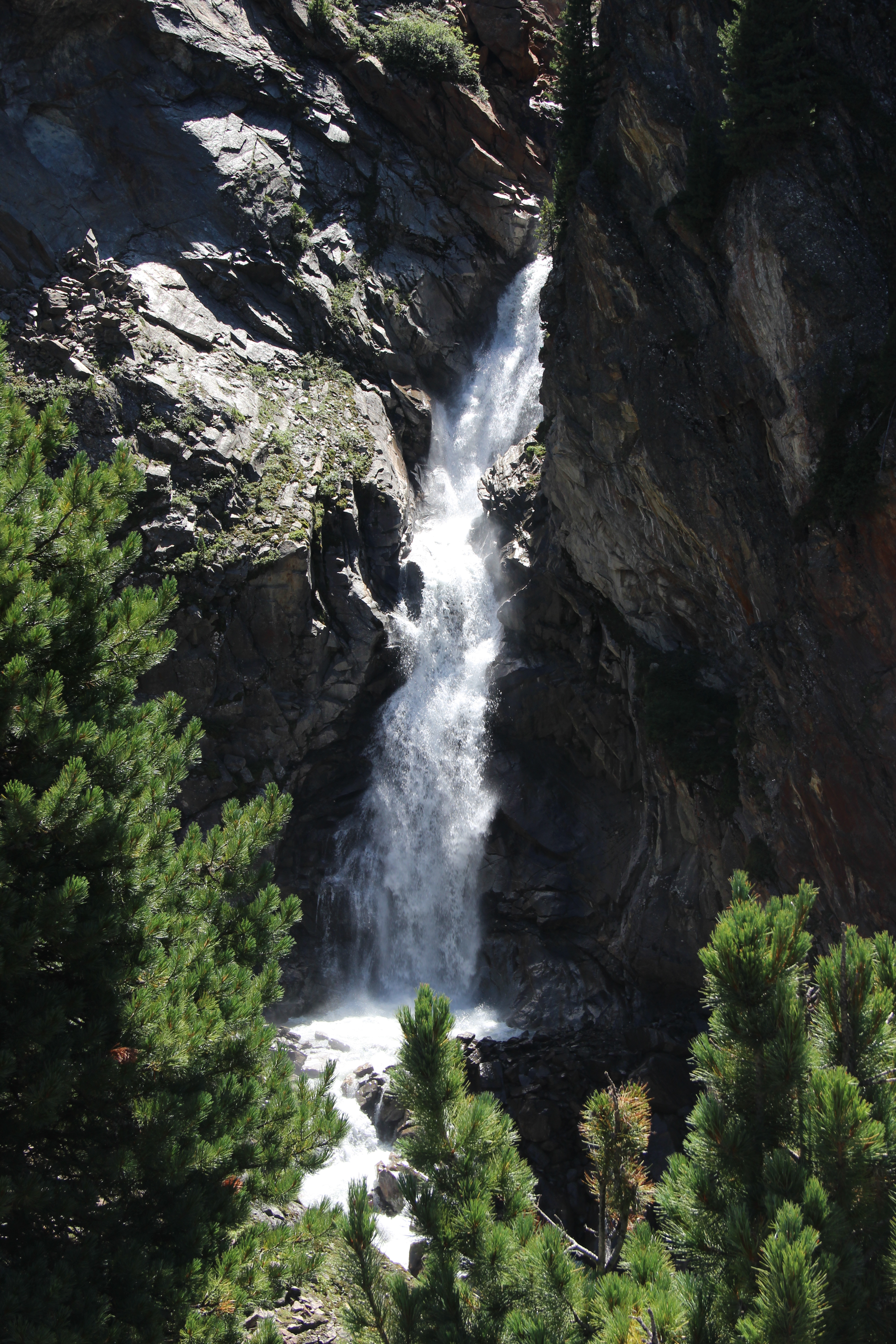 ऑस्ट्रिया | Rotmoos Wasserfall - Obergurgl | Secret World Trip Planner