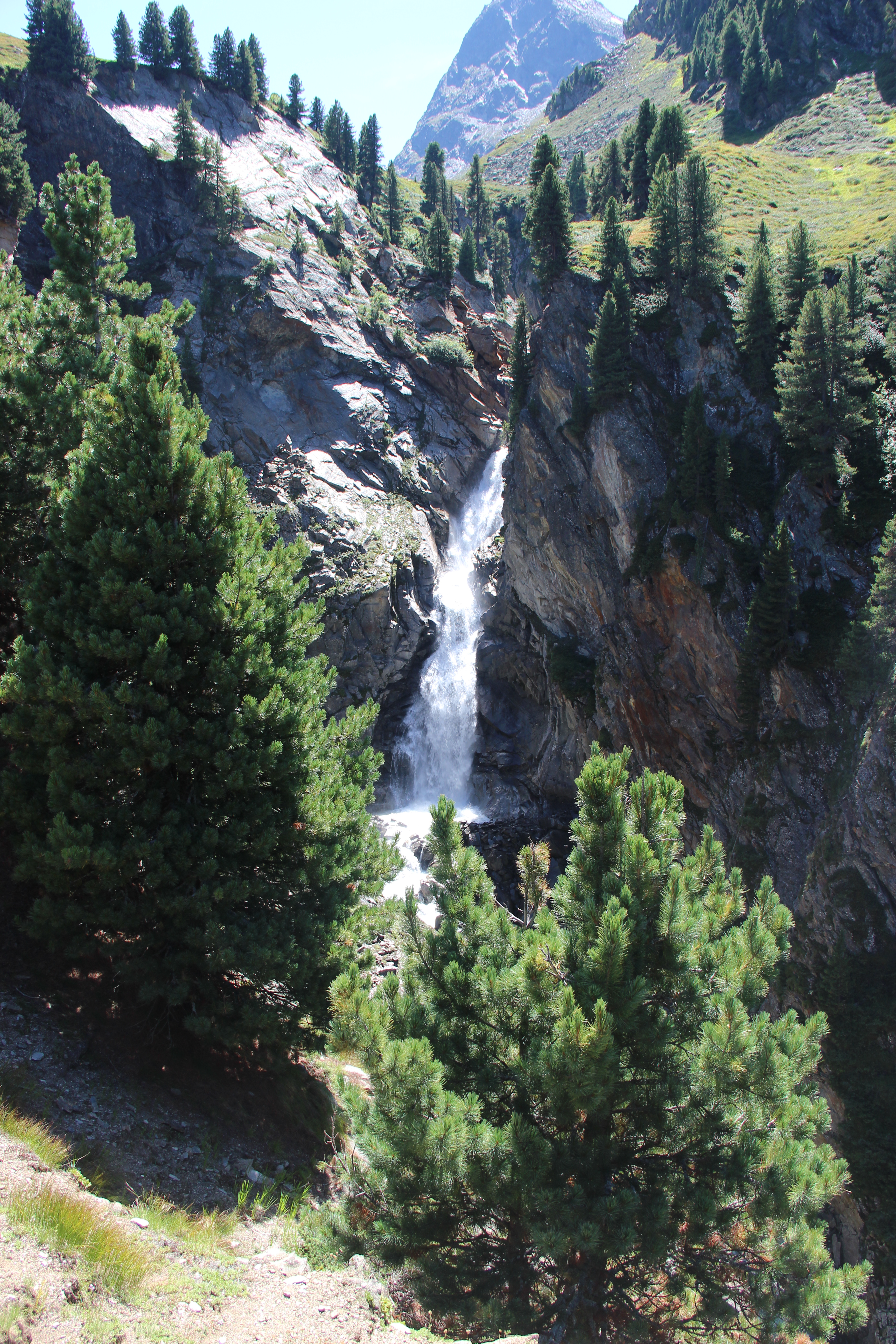 ऑस्ट्रिया | Rotmoos Wasserfall - Obergurgl | Secret World Trip Planner