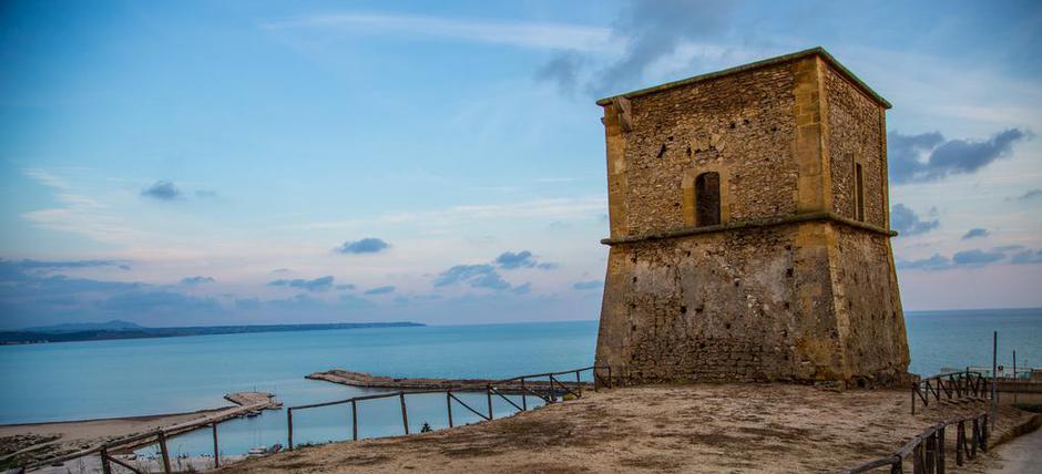 Memphis... saule, jūra, vēsture un pārtika un vīns - Menfi | Secret World Trip Planner