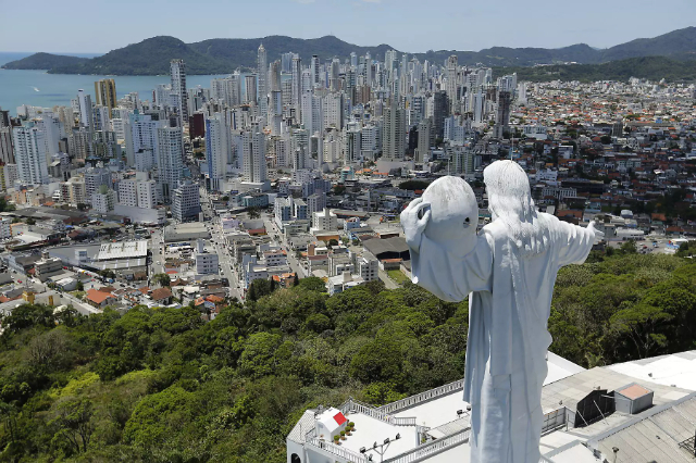 Kristovo svjetlo - Balneário Camboriú - SC | Secret World Trip Planner
