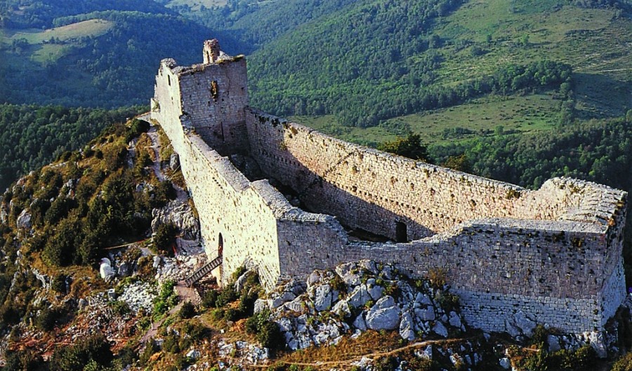 Castillo de Montsegur - Montségur | Secret World Trip Planner