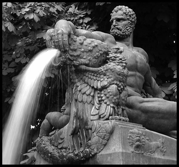 Angelic Fountain - Torino | Secret World Trip Planner