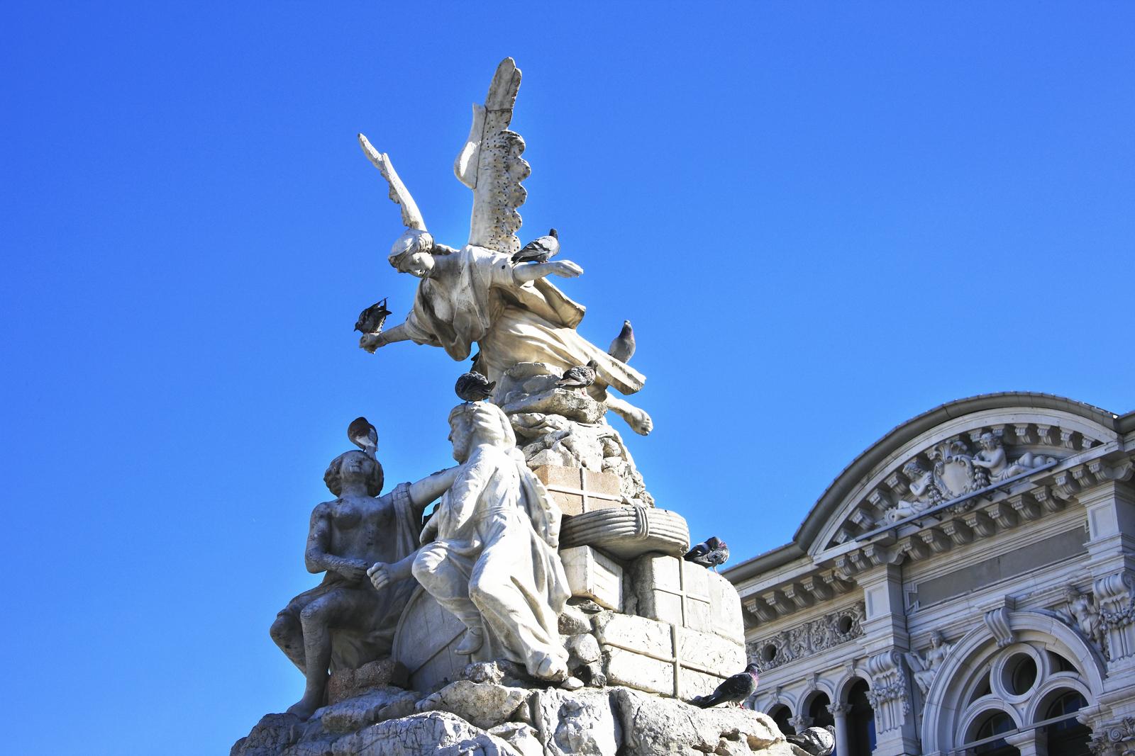 Triest: Brunnen der vier Kontinente - Trieste | Secret World Trip Planner