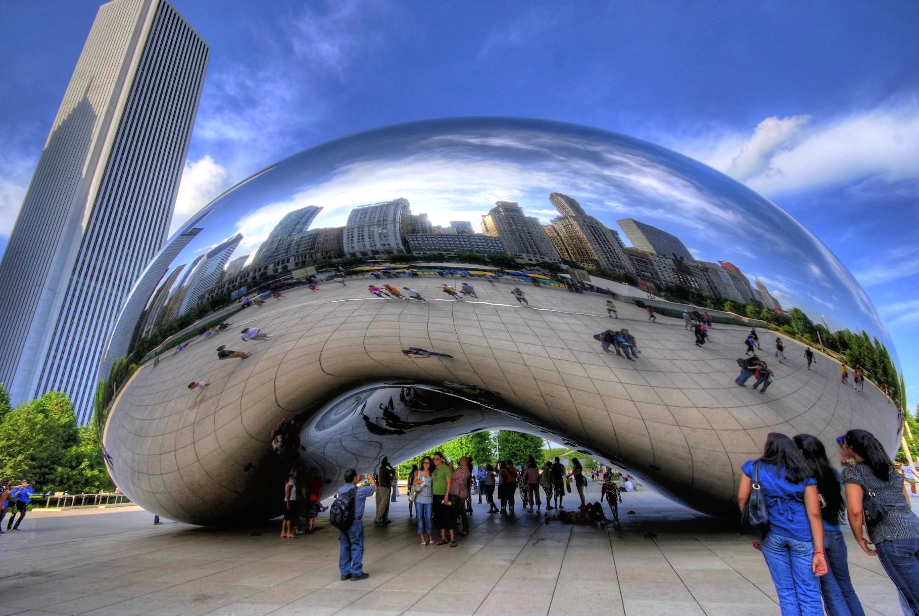 Cloud Gate es la ópera del artista británico Anish Kapoor - Chicago | Secret World Trip Planner