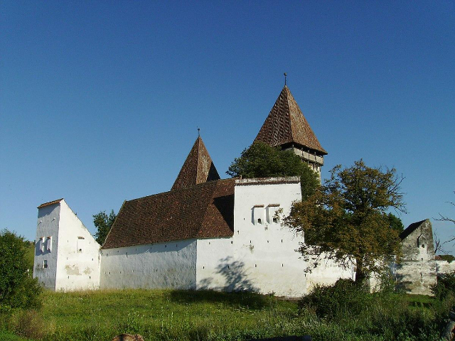 La iglesia fortificada de Dealu Frumos - Dealu Frumos | Secret World Trip Planner