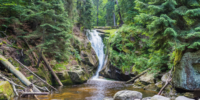 Chute d'eau Szklarka — Piechowice