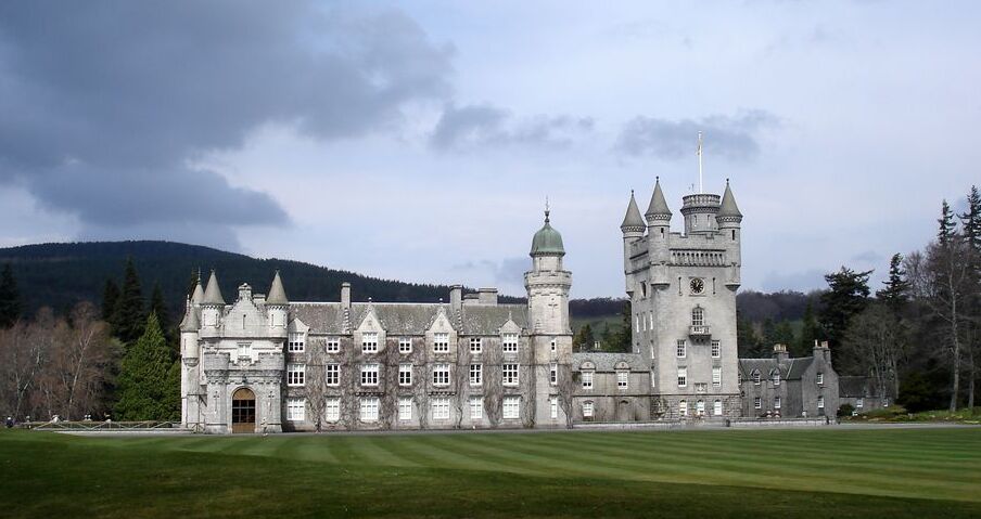Balmoral Castle:Highlands home of the British royal family - Balmoral Estates | Secret World Trip Planner