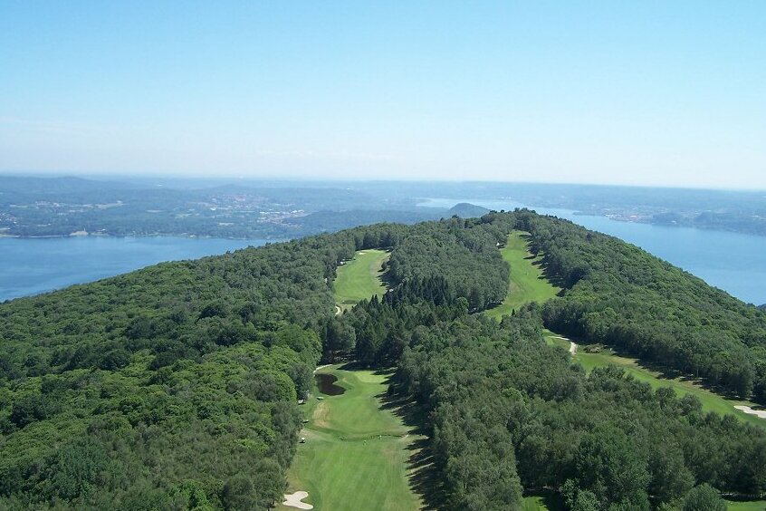 Golf Des Iles Borromées : Un gioiello tra terra e cielo - Brovello-carpugnino | Secret World Trip Planner
