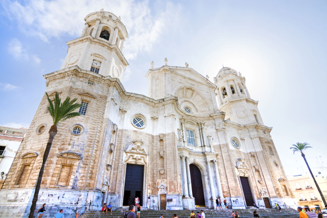 Kathedrale von Cádiz - Cádiz | Secret World Trip Planner