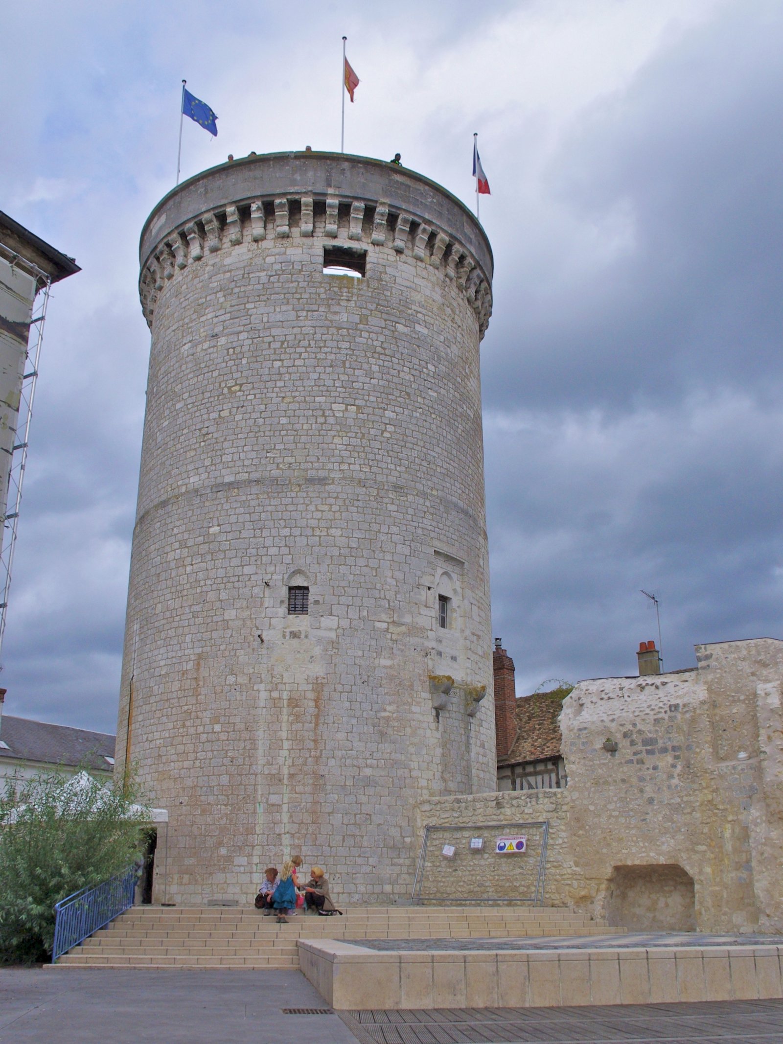 Vernon | La Torre degli Archivi ( Tour des Archives ) - Vernon | Secret World Trip Planner