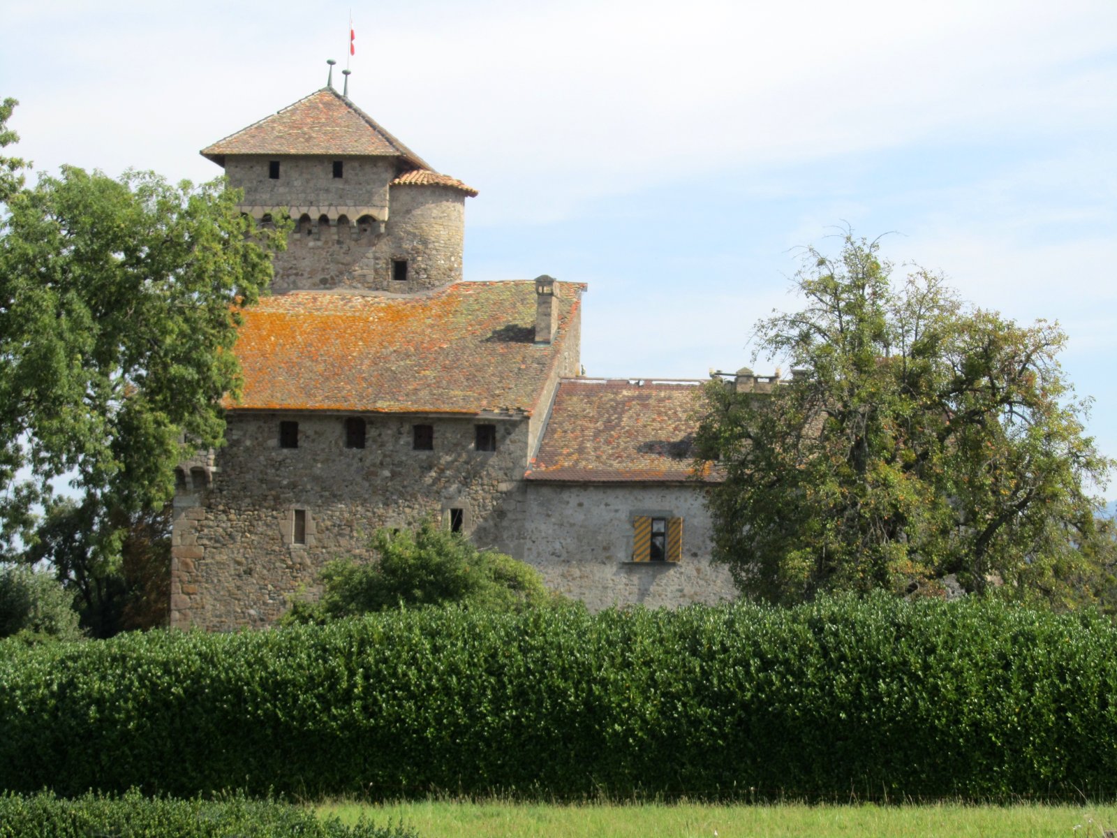 Avully Kastala í Haute Savoie | Frakklandi - Brenthonne | Secret World Trip Planner