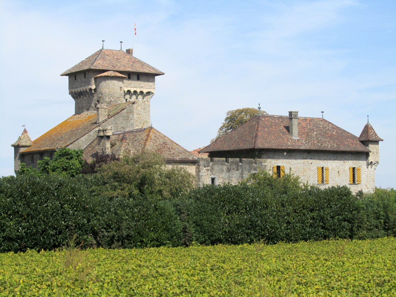 Avully Kastala í Haute Savoie | Frakklandi - Brenthonne | Secret World Trip Planner