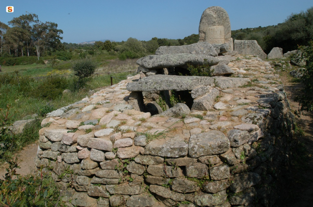 La Tumba de los Gigantes de Coddu Vecchiu - 07021 Arzachena SS | Secret World Trip Planner