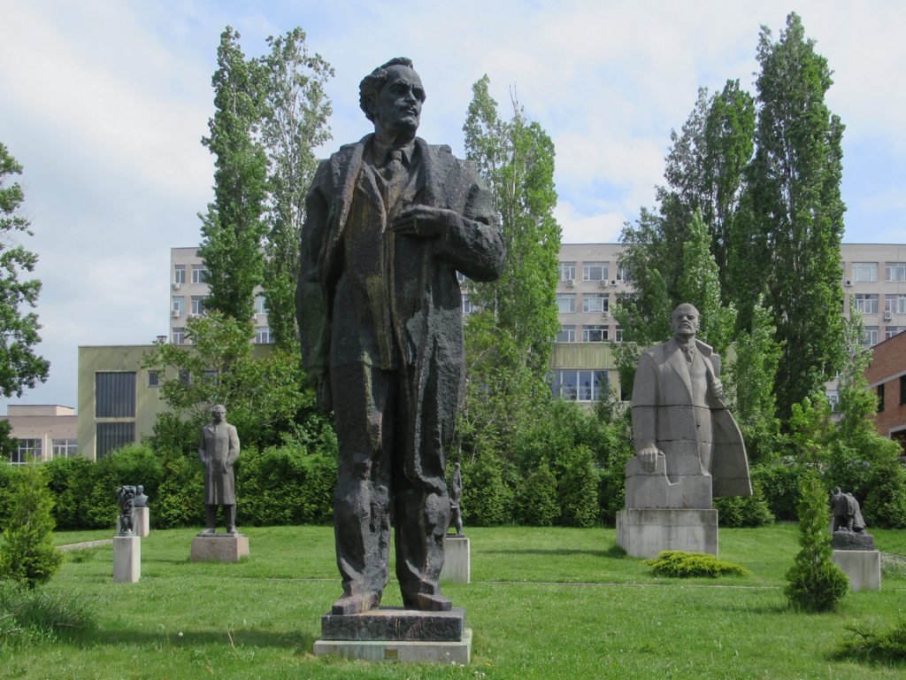Muzium Sosialis Seni di Sofia - Sofia | Secret World Trip Planner