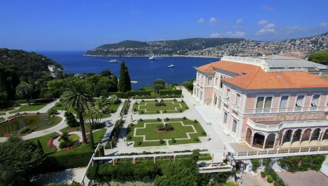 విల్లా ఎఫ్రుస్సీ డి రోత్స్‌చైల్డ్ - Saint-Jean-Cap-Ferrat | Secret World Trip Planner