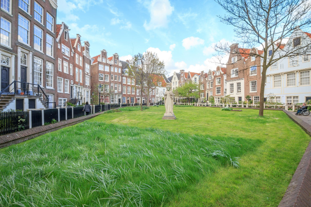 Beguinage - Amsterdam | Secret World Trip Planner