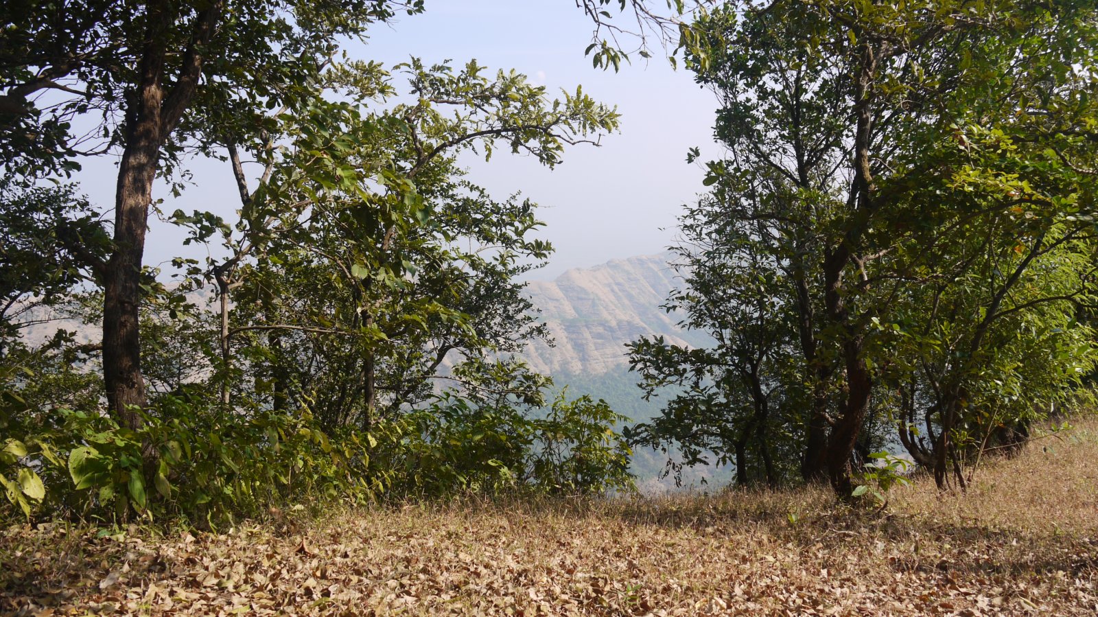Aleksandras taškas Matherane - Matheran | Secret World Trip Planner