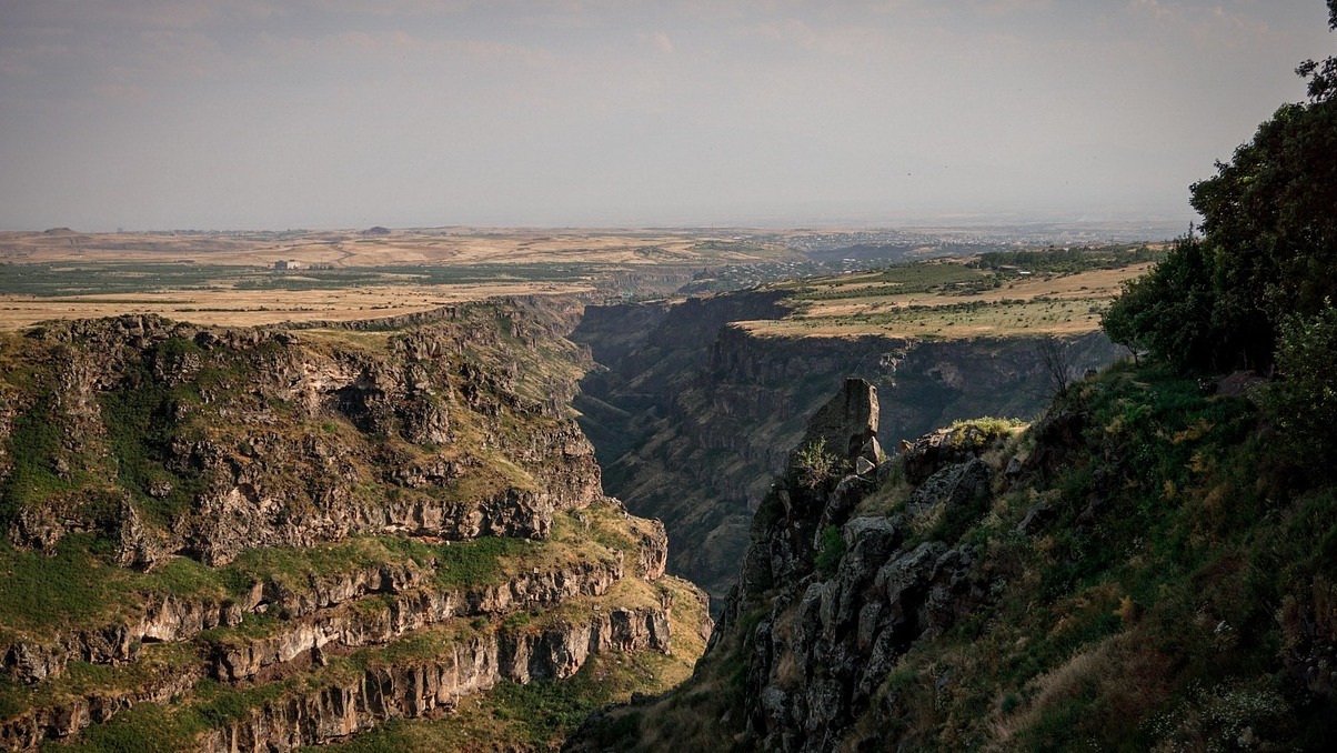 Il Tempio di Garni  - Garni | Secret World Trip Planner