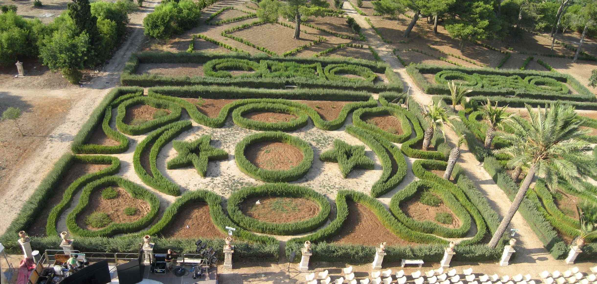 Castillo de Donnafugata - Donnafugata | Secret World Trip Planner