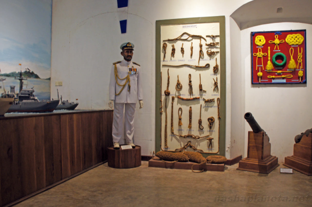 Museum für Schifffahrts- und Marinegeschichte - Trincomalee | Secret World Trip Planner