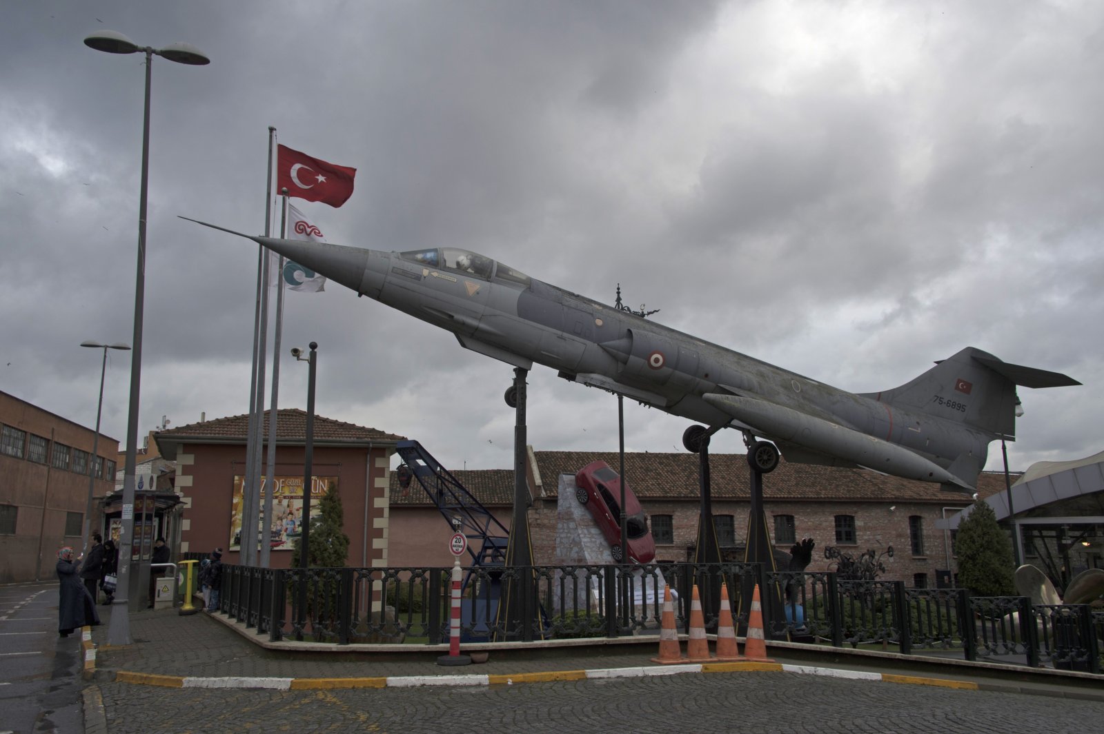 El Museo Rahmi M Koç - Hasköy Cad. No:5 | Secret World Trip Planner
