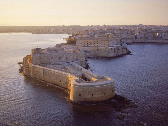 ซีราคิวส์และสุสานหินแห่งปันตาลิกา - Siracusa SR | Secret World Trip Planner