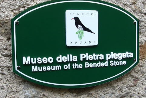 Museo de la Piedra Plegada - Levigliani | Secret World Trip Planner