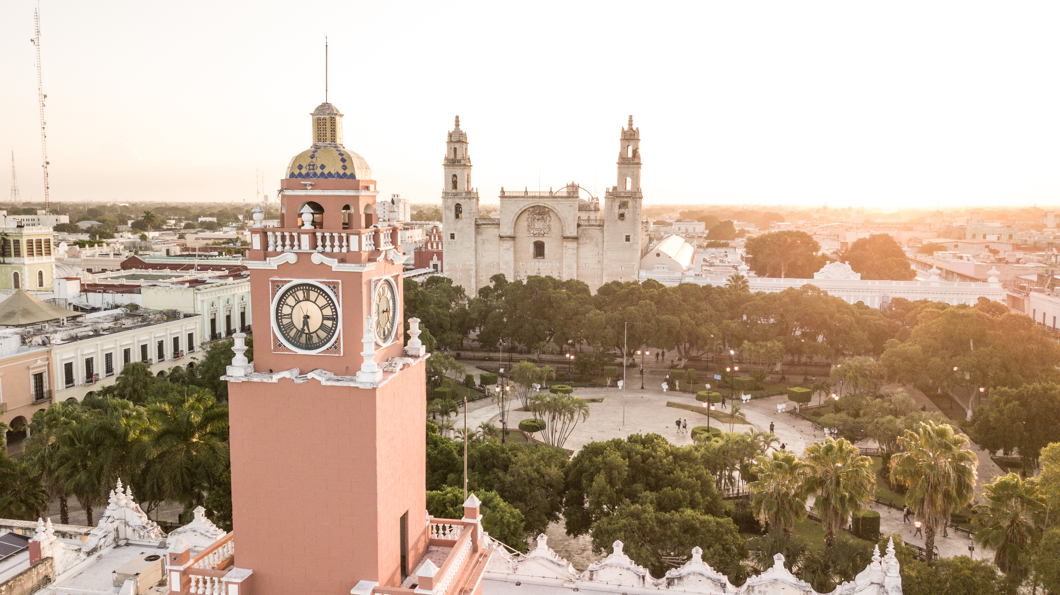 Merida is a gorgeous colonial city near Cancun — Mérida