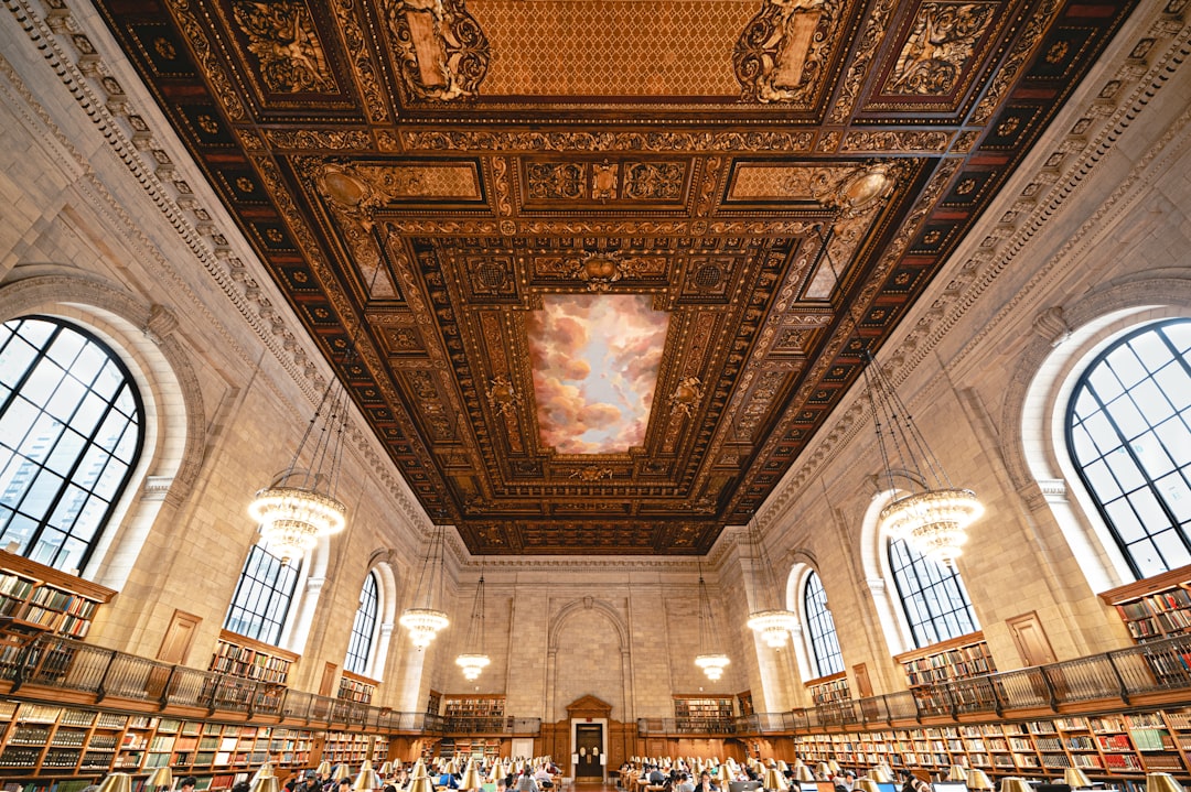 Нью-Йоркська публічна бібліотека (NYPL) - New York | Secret World Trip Planner