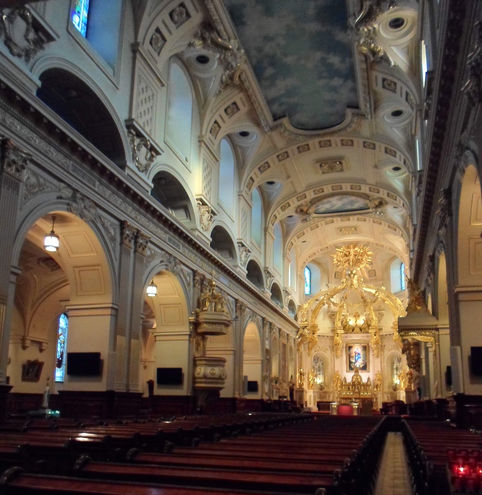 La Basílica-Catedral de Notre-Dame de Quebec - Québec | Secret World Trip Planner