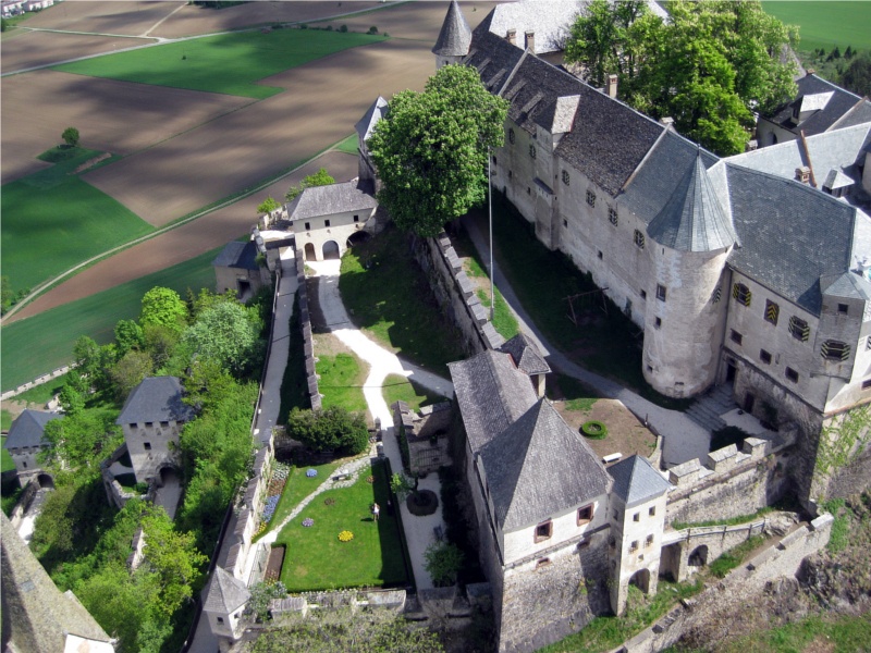 Castillo de Hochosterwitz - Launsdorf | Secret World Trip Planner