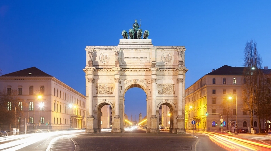 Makatutulong ka sa Wikipedia sa pagpapalawig nito. - München | Secret World Trip Planner