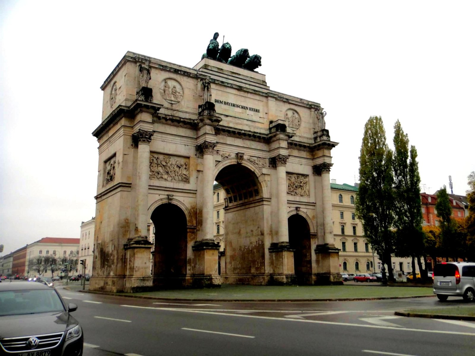 Makatutulong ka sa Wikipedia sa pagpapalawig nito. - München | Secret World Trip Planner