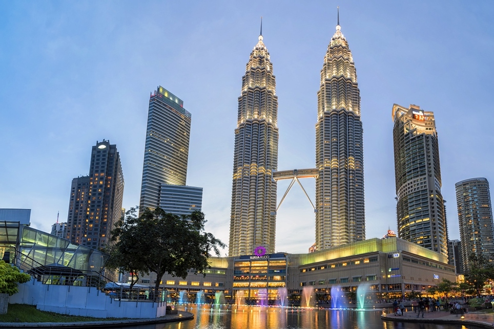 The Petronas towers in Kuala Lumpur city - Kuala Lumpur | Secret World Trip Planner