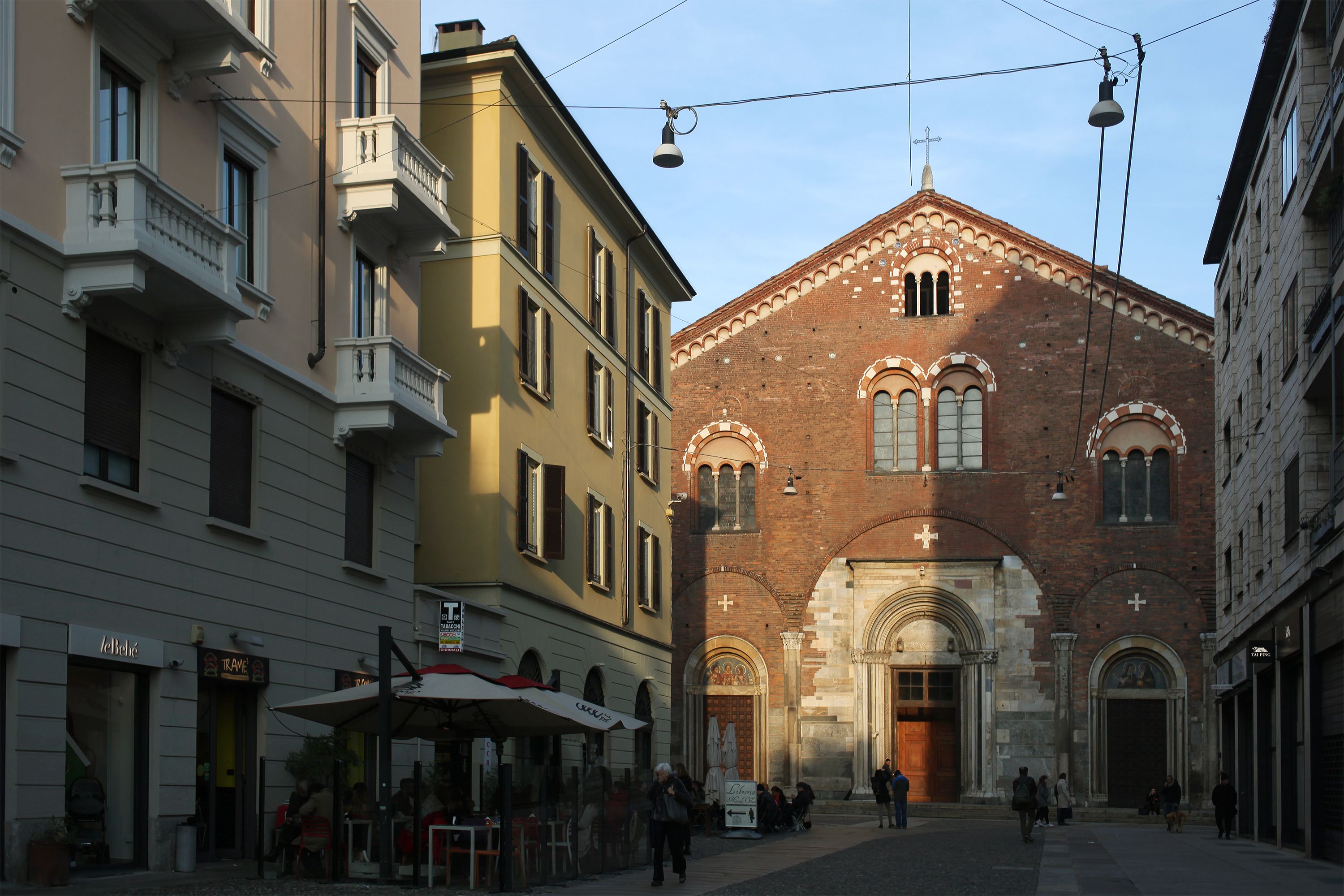 Basil Рӯҳи Симплициана - Milano | Secret World Trip Planner