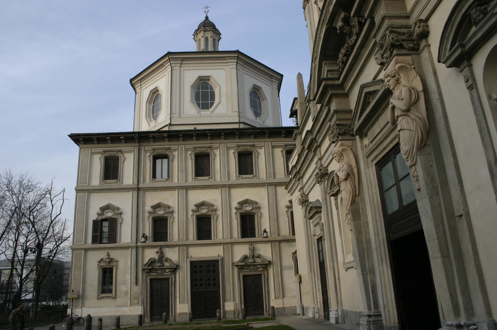 സാൻ - Milano | Secret World Trip Planner