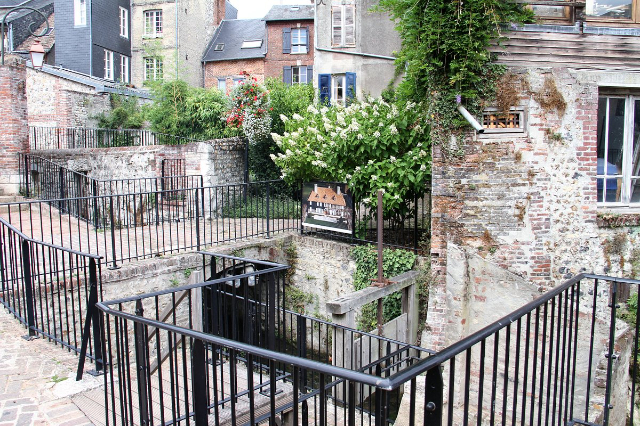 The Jardin du Tripot - Honfleur | Secret World Trip Planner