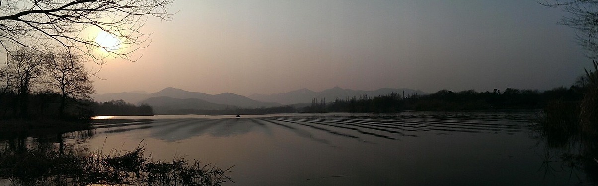 Hangzhou: Three Pools Mirroring the Moon - Hangzhou | Secret World Trip Planner